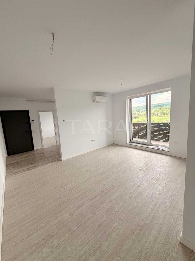 Apartament cu 3 camere, panoramă superbă, Beta Residence. - Poză 2