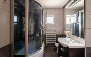 APARTAMENT DECOMANDAT - TRIVALE - ETAJ INTERMEDIAR - Poză 8