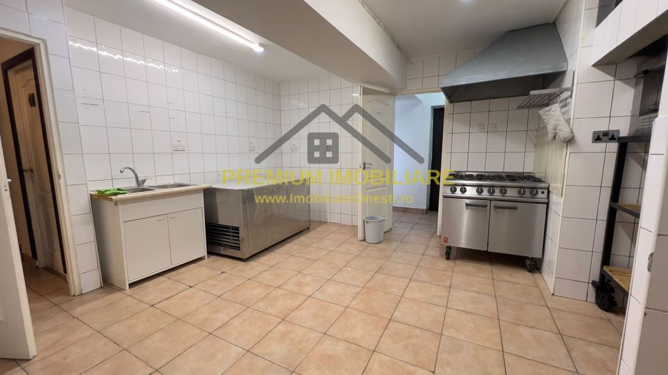 Restaurant - Cafenea De  Vanzare In Onesti - Zona centrala - Poză 6