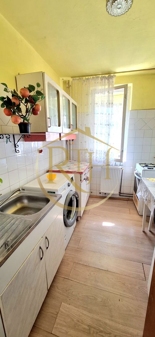Apartament 2 camere decomandat de vânzare, Torontalului, 0% Comision - Poză 13