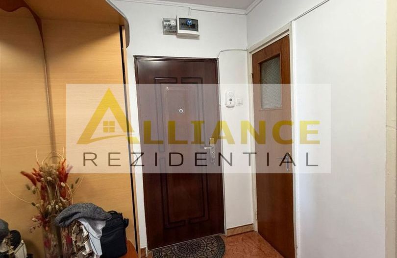 APARTAMENT 4 CAMERE SI 2 BAI DE VANZARE - ZONA METROU 1 DECEMBRIE - Poză 5