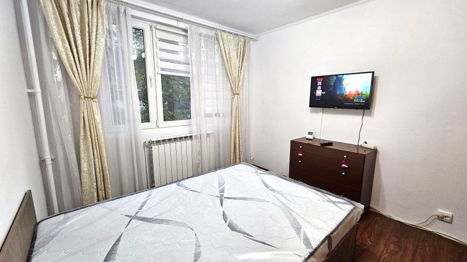 Închiriez Apartament cu 🏡 2 camere, centrală proprie, parcare, 1 Decembrie 1918 - Poză 4