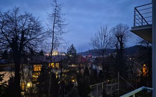 Ultracentral, apartament in casa, pretabil locuit / birouri, pet friendly. - Poză 1