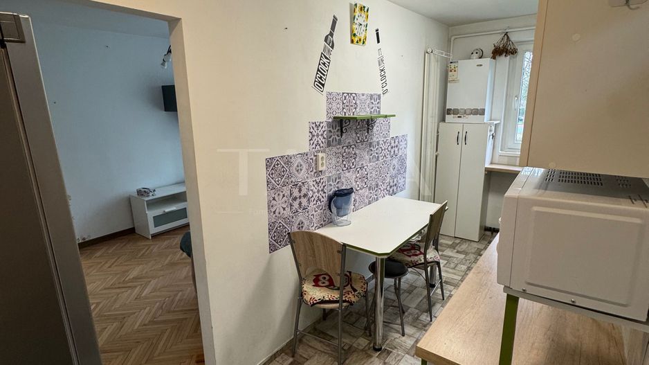 Apartament 2 camere renovat, central Gheorgheni. - Poză 1