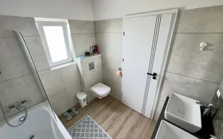 Casa Individuala - 5 camere - 2 bai - 300 mp teren - Poză 16