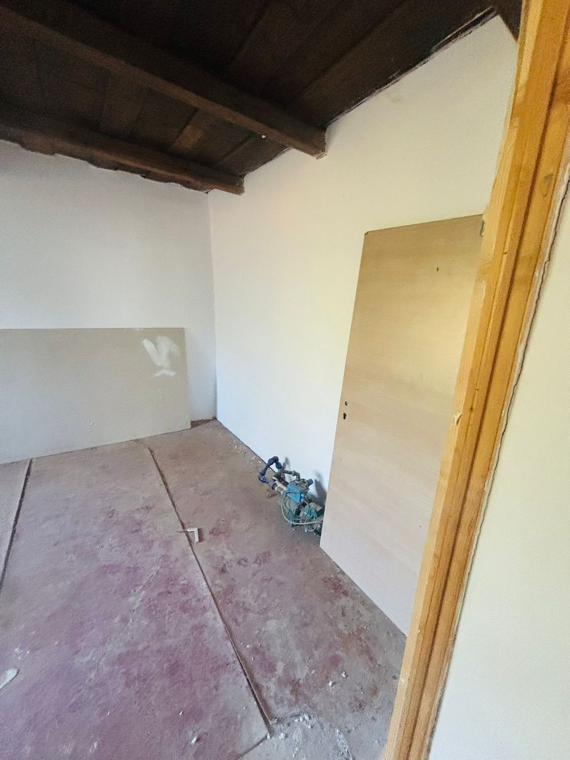 Casă și teren, 1.000 mp, Ciulești. 18.000 E. Comision 0 - Poză 16