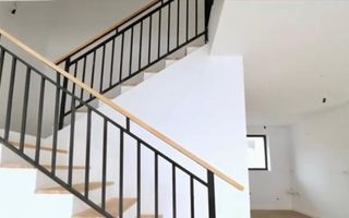 Vila noua 4 camere - zona de Nord - Poză 2