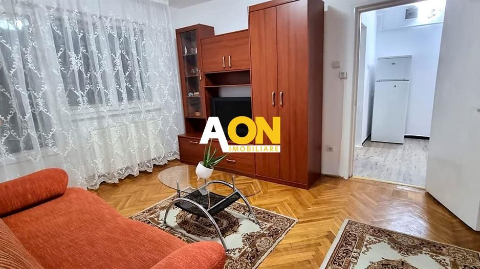 Apartament cu 2 Camere de Vanzare Zona Bulevard - Poză 1