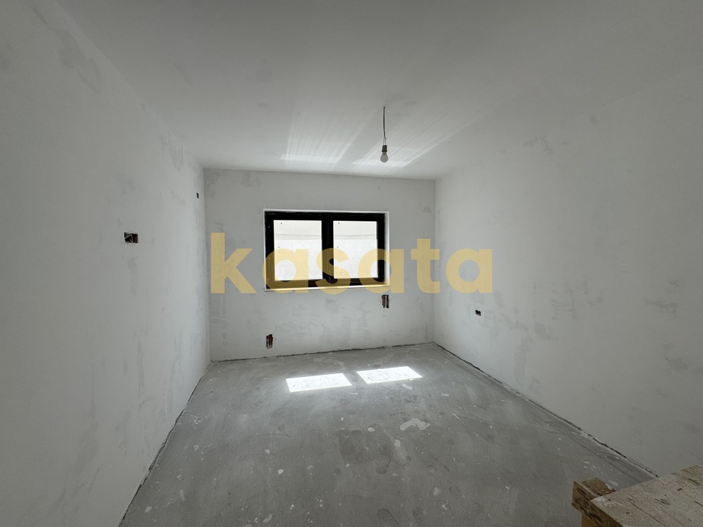 Casă individuală la curte - 1 km de metrou si Parc Bazilescu - Poză 5