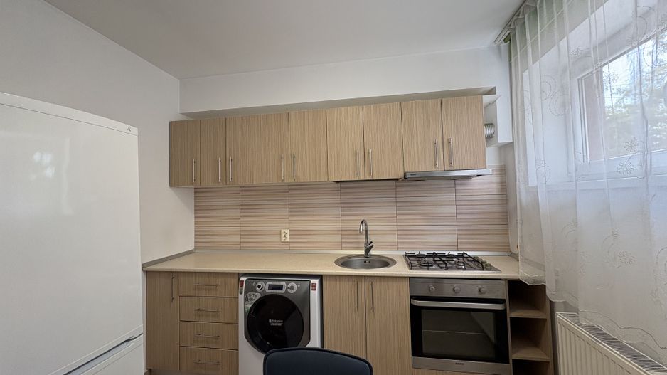 Garsoniera decomandata 33mp bucatarie inchisa loc parcare Fundeni S2 - Poză 7