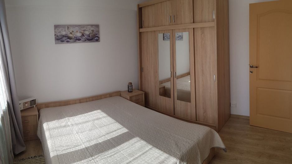 Apartament 3 camere | Central | Imobil fara risc seismic - Poză 1
