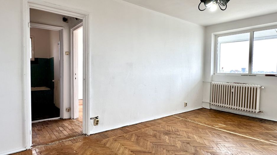Apartament 2 camere Mihai Bravu 42-62, vedere spate, bloc izolat - Poză 4