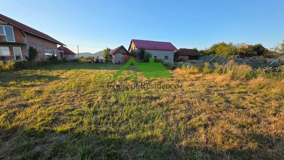 Casă pe nivel 50 mp utili + 1100 mp teren, Mocira zona Aramis - Poză 18