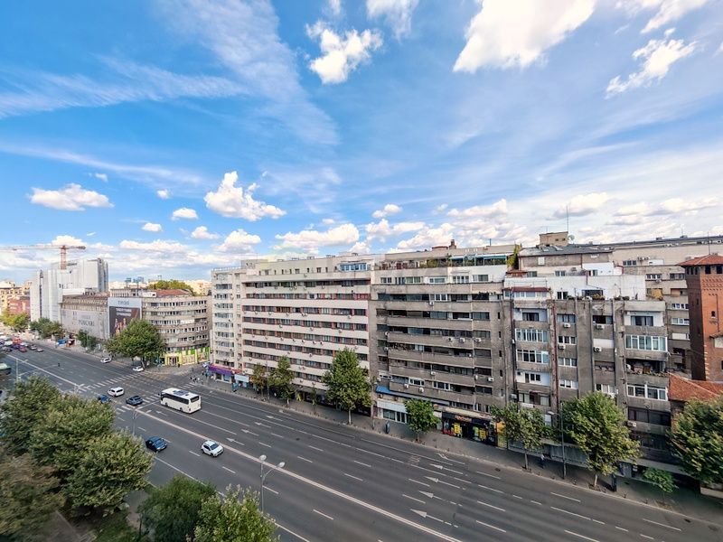 Spațioasă, luminoasă, complet renovată și mobilată, Bloc UNIC - Poză 11