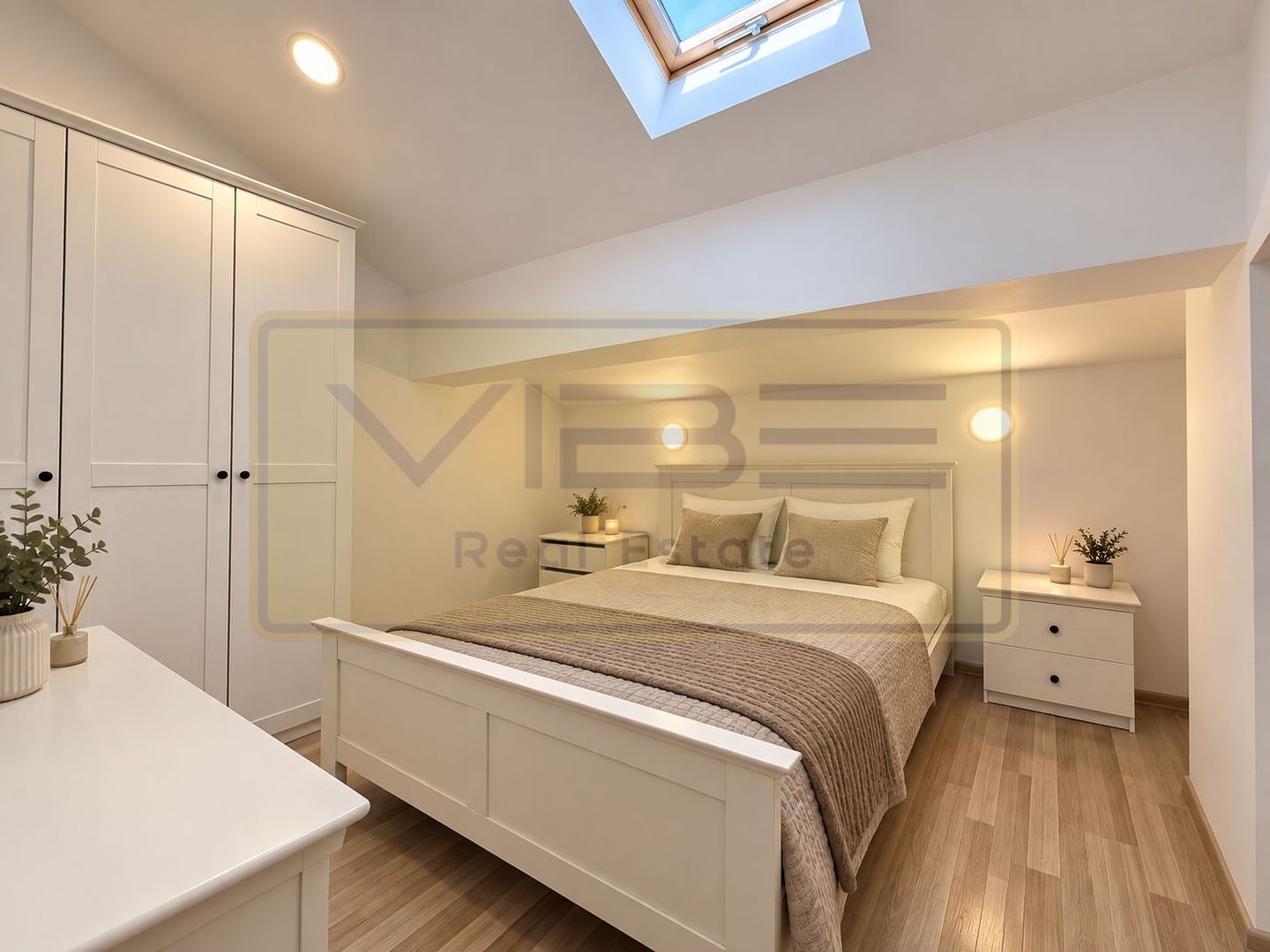 Piata Chirila- bloc nou- 3 camere - 550euro - Poză 3