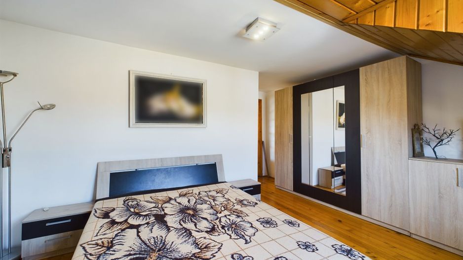 Casă spațioasă în zona Blașcovici, Timișoara - Poză 20