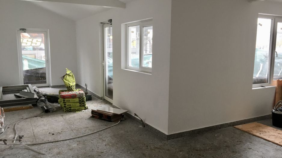 INCHIRIERE - spatiu comercial PIATA SUDULUI - parter, curte, parcare - Poză 3