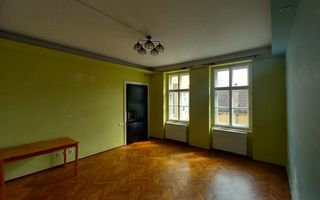 Apartament la casă | Decomandat | 100 MPU | Central - Poză 3