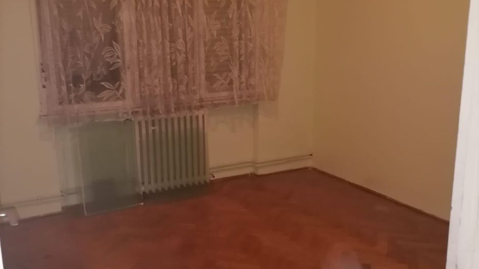 BRASADAS vinde apt. CENTRAL 4 cam. 85mp la etajul 4/4. - Poză 4