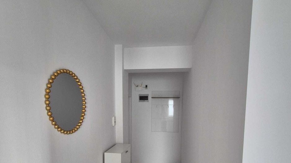 Închiriez 2 camere mobilat, Mamaia Nord, lângă Kaufland, termen lung - Poză 11