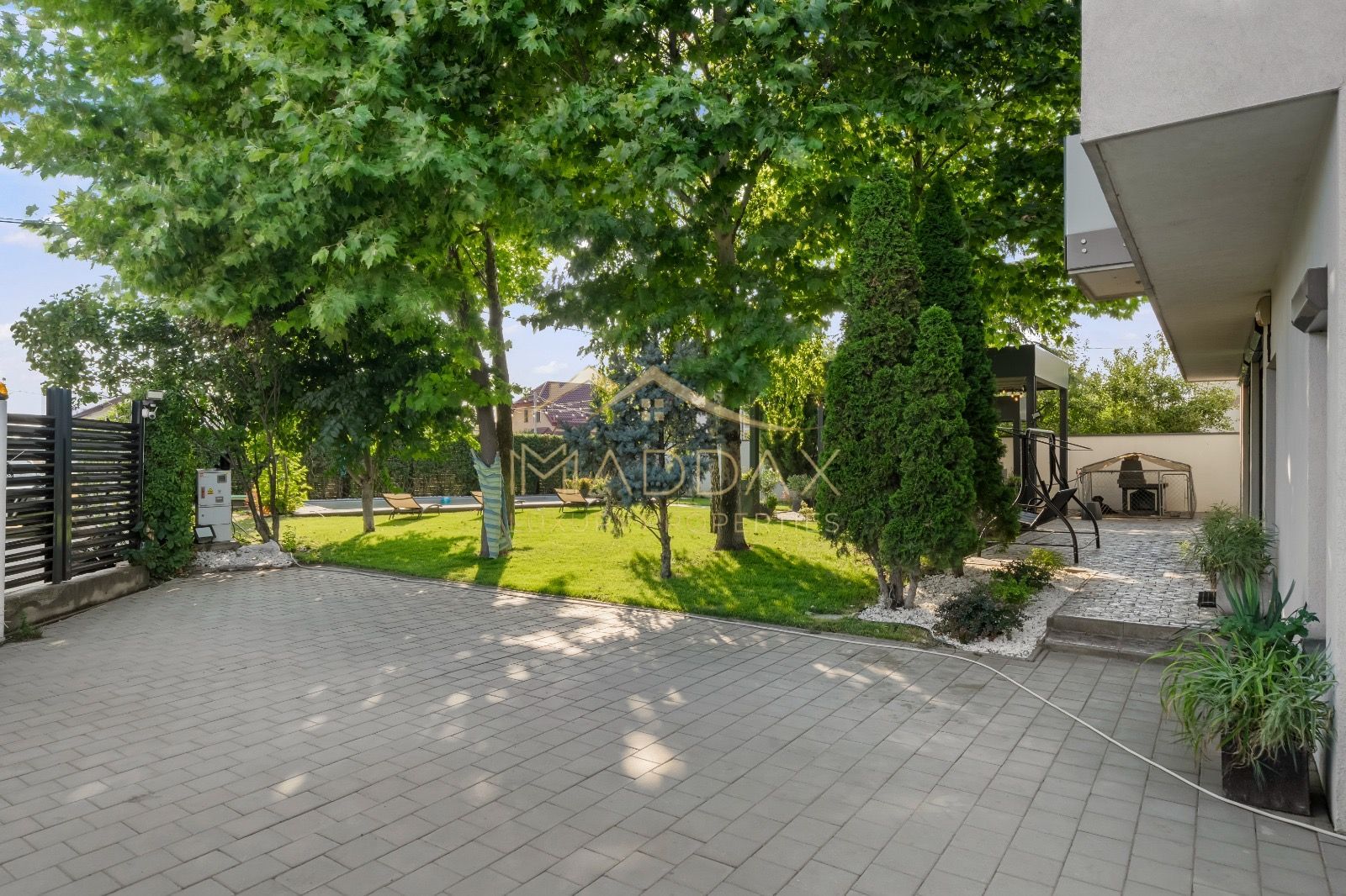 Vila cu 6 camere 230mp / 631mp teren / Independenta energetic/ Piscina / Berceni - Poză 37