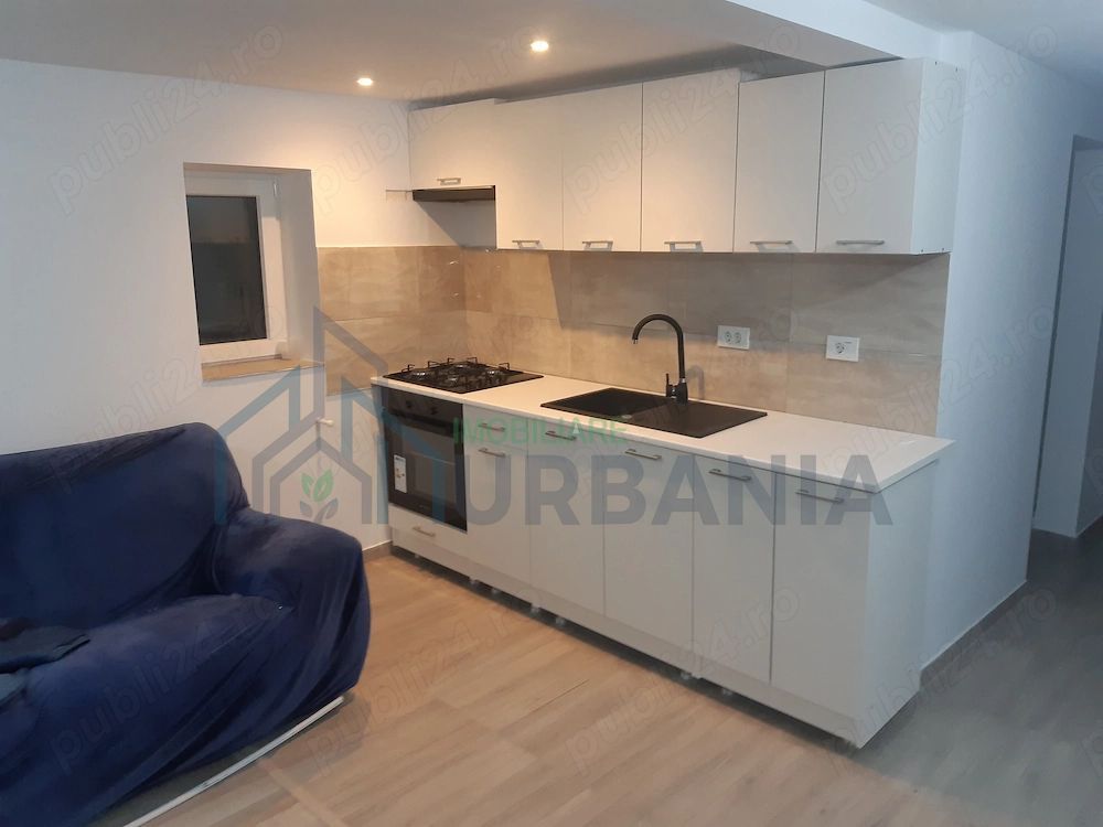 Casă complet renovată și utilată, sat Prisacani - Poză 1
