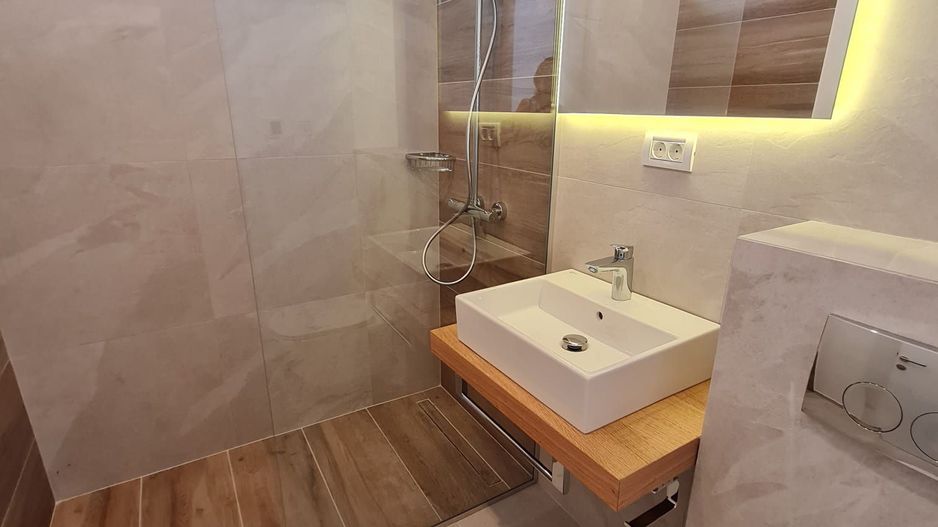 Minimalist în Timișoara - Poză 19