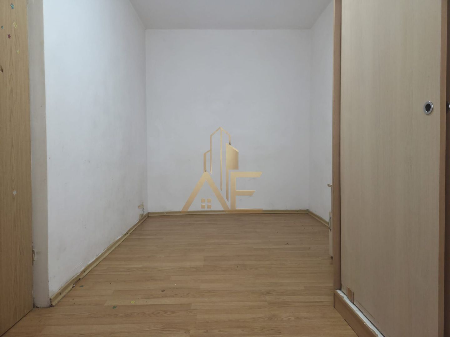 Apartament 2 camere – Str. Lalelelor nr. 6, etaj 1 - Poză 8