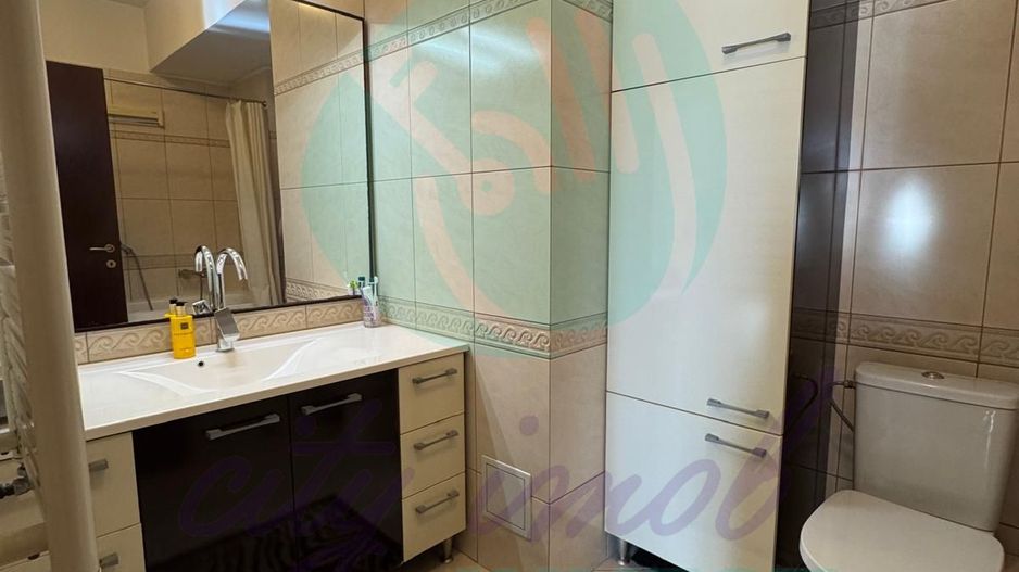 Apartament 4 camere cu garaj - Poză 12