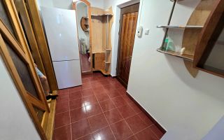 Apartament cu 2 Camere, Bloc cu Lift, Loc de Parcare, Zona Cetate - Poză 8