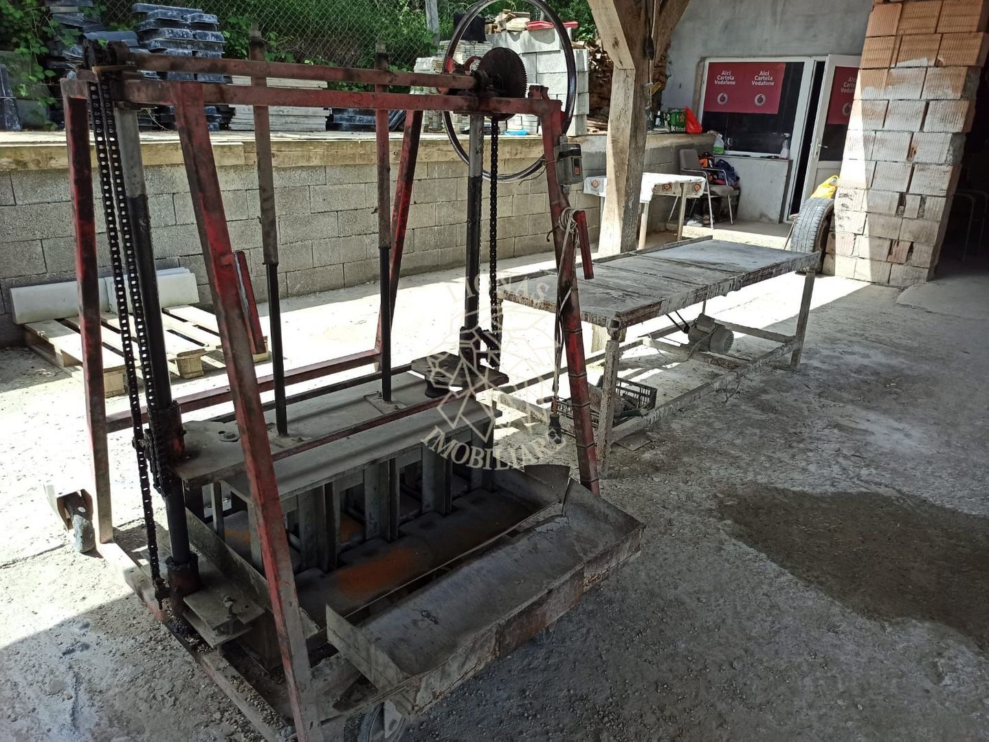 Afacere la cheie-Hala productie 173 mp-teren 1400 mp-Jelna - Poză 7