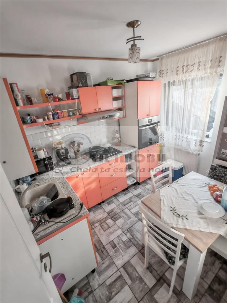 CASA TRIPLEX VALEA ADANCA EXPO MOBILA MOBILATA STATIE TRANSPORT PUBLIC  PARCARE - Poză 10