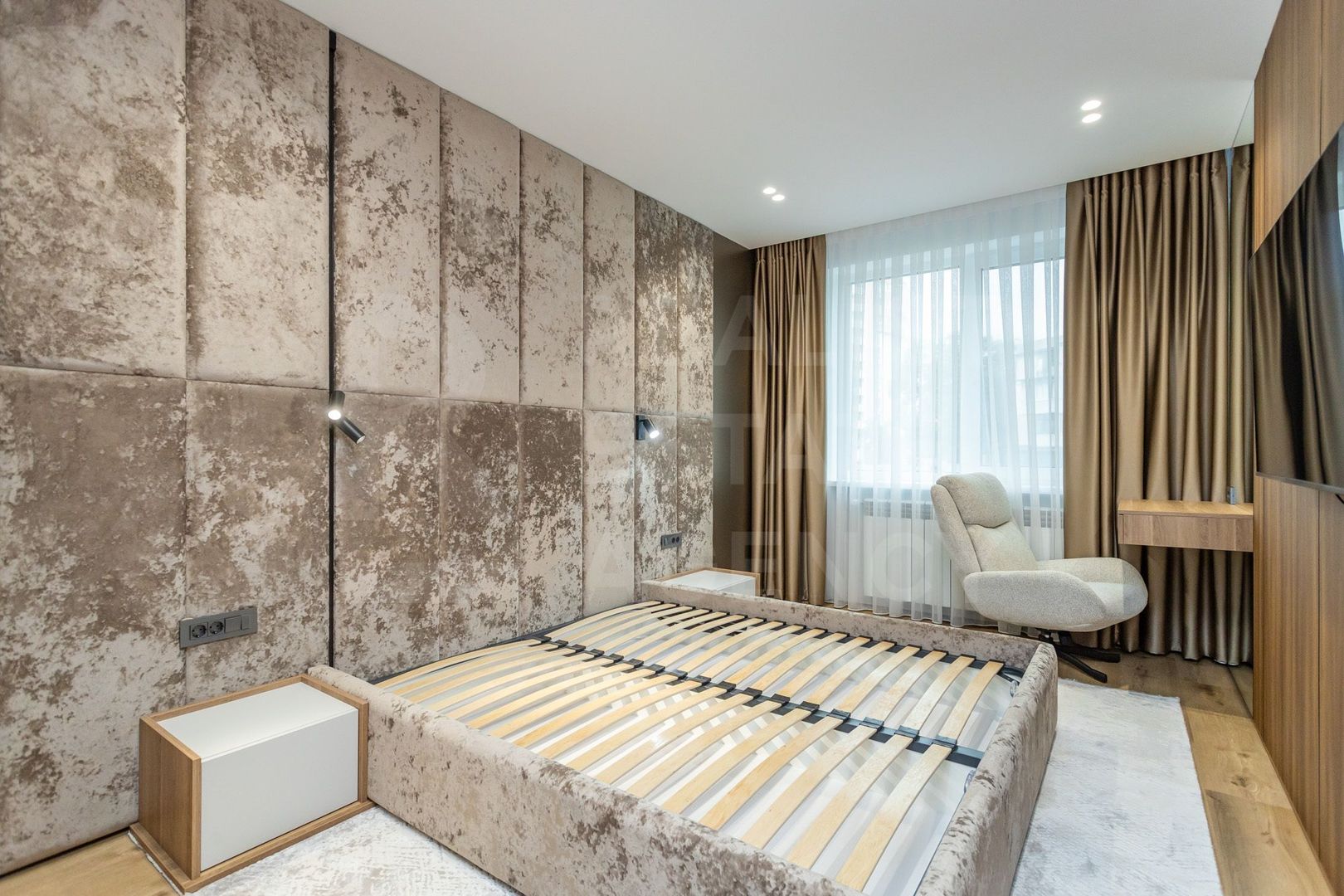 Apartament mobilat de 90 mp cu 3 dormitoare în Buiucani - Poză 13
