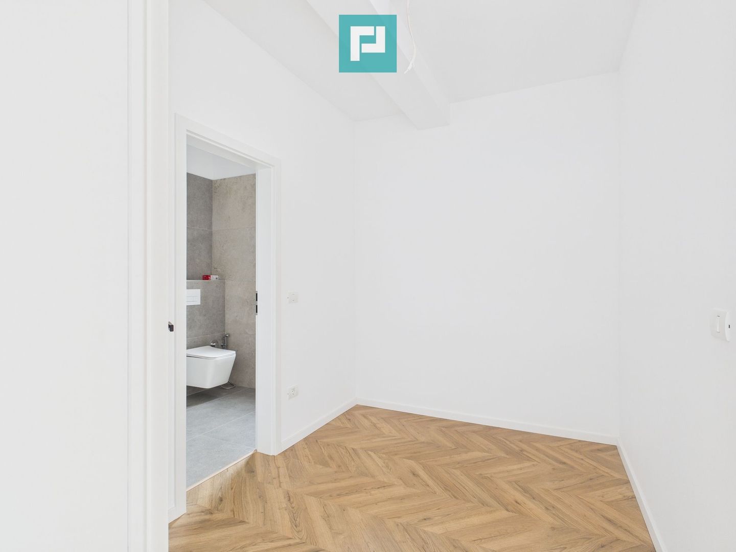 Duplex modern 5 camere Dumbrăvita - Poză 16