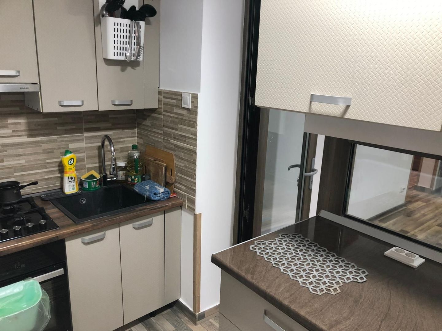 2 Camere, Mobilat/ Nemobilat, Renovat complet, Liber - Poză 12