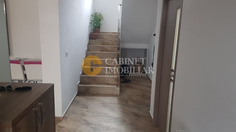 Casa 200MP UTILI 900 TEREN REDIU + Garaj + Beci  + PANOURI SOLARE - Poză 4