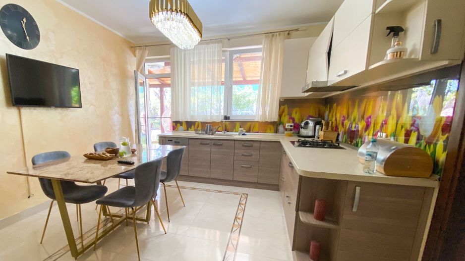 Refugiu Modern în Natură – Vilă Premium cu Design Contemporan - Poză 9