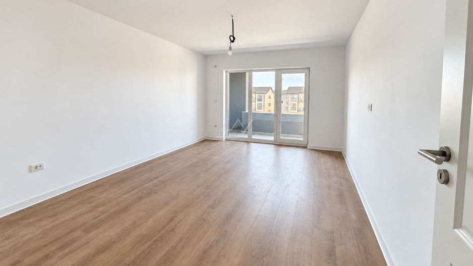 Bloc finalizat. Decomandat. Parcare acoperita. 2 balcoane. Spatiu pod. - Poză 1