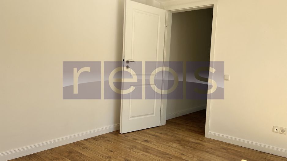 VANZARE APARTAMENT 3 CAMERE + CURTE 150 MP | ZONA ANDRONACHE | RENOVAT - Poză 6