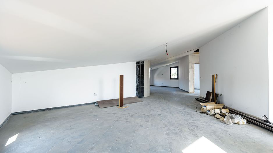 Clădire comercială în zona Grădiște. - Poză 25