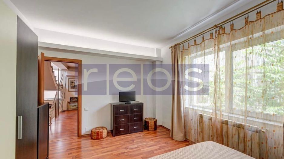 VILĂ INDIVIDUALĂ 5 CAMERE DOMENII - Poză 7