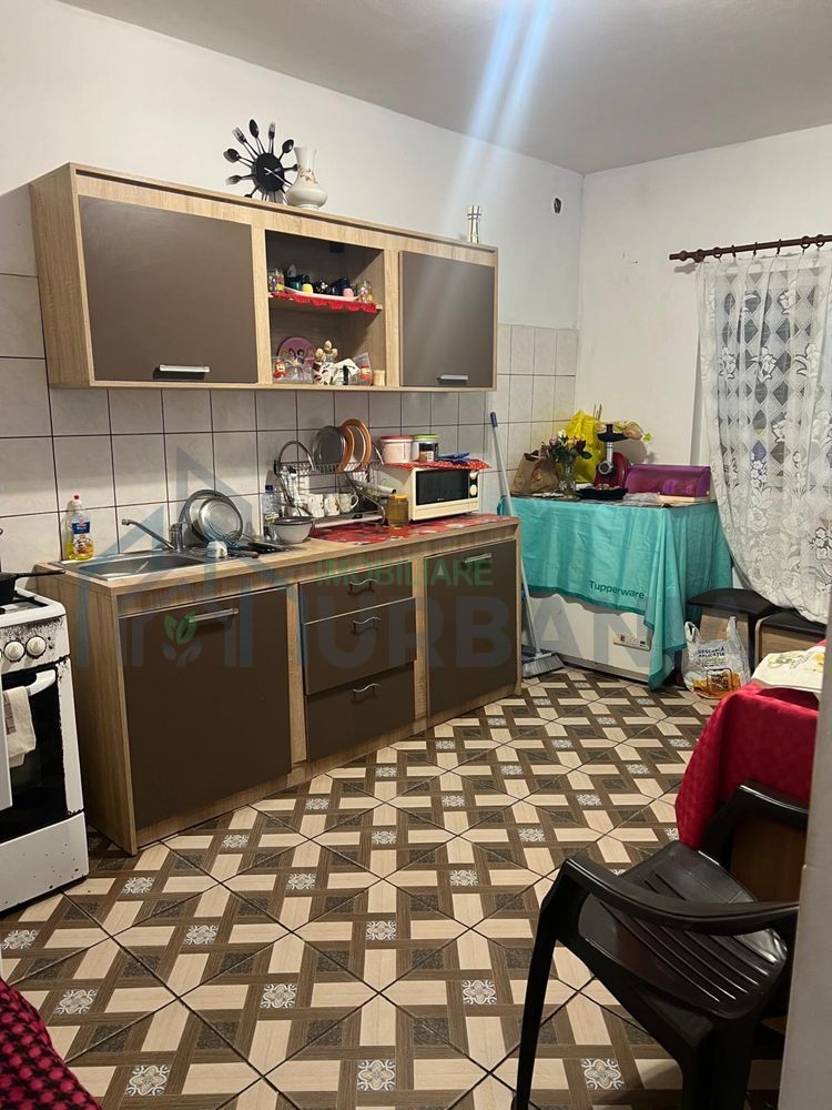 Casă cu 4 camere în Bogonos, Letcani - 80 mp construiți, teren 800 mp - Poză 6