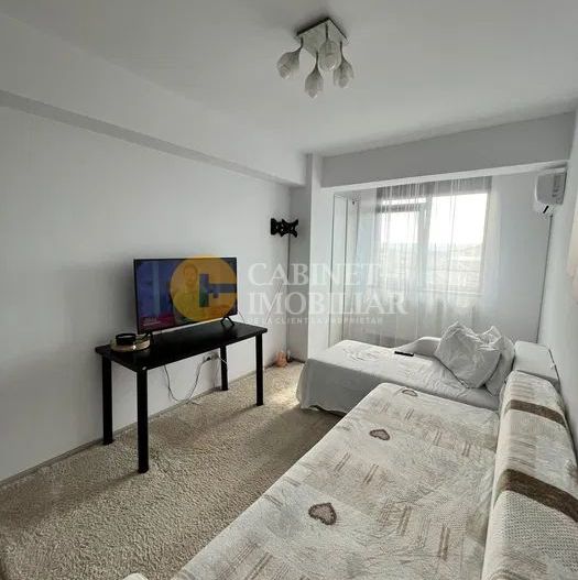 Apartament cu o cameră de vânzare în Cug, Iasi - Poză 1