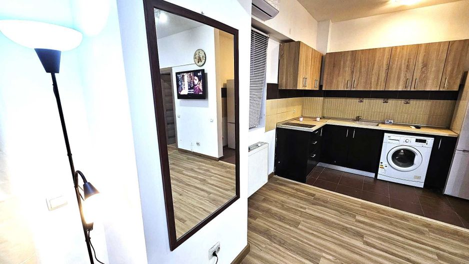 Închiriez garsonieră modernă  Piața Alba Iulia, centrală proprie - Poză 5