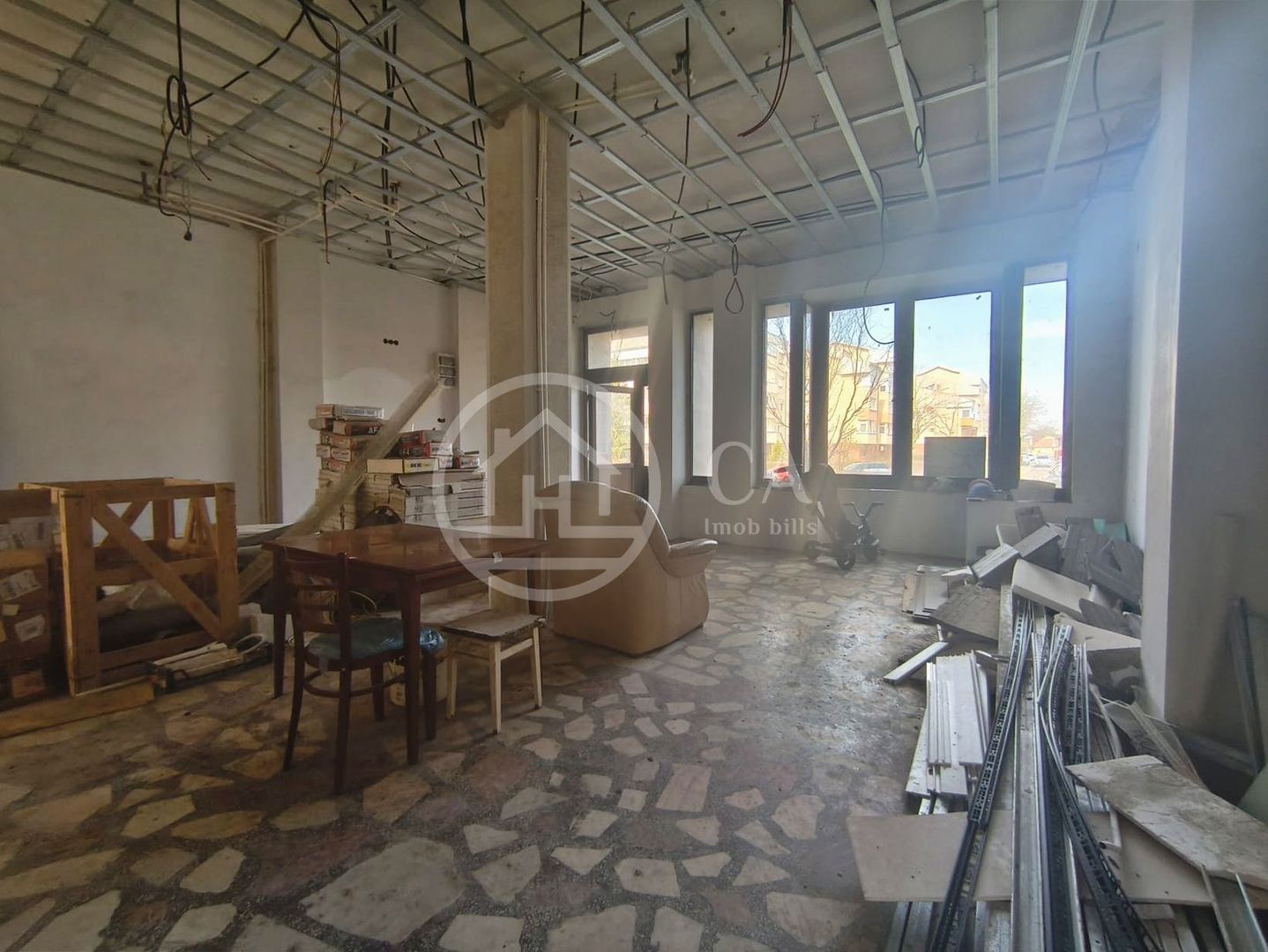 Spatiu comercial cu 6 camere de inchiriat in Sanmartin Bihor - Poză 2