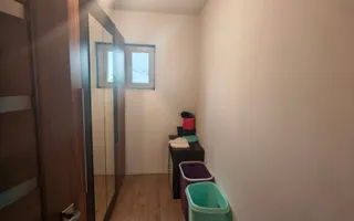 Individuala Parter Becicherecu Mic,4 Camere,2Bai,Panouri Fotovoltaice - Poză 12