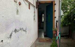 Casa 110 mp cu posibilitae de mansardare si curte cu potential - 7 strazi Gruia - Poză 10