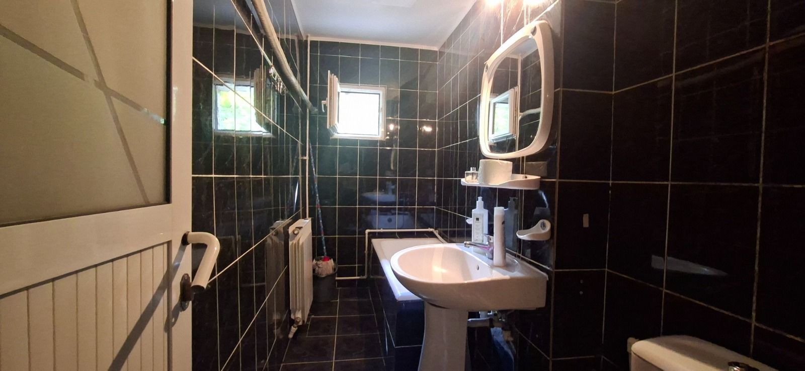De inchiriat apartament cu 2 camere Micro 14, etaj 1, 350 euro - Poză 11