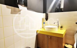 Spatiu comercial de inchiriat cu 3 camere Ultracentral, Oradea - Poză 4