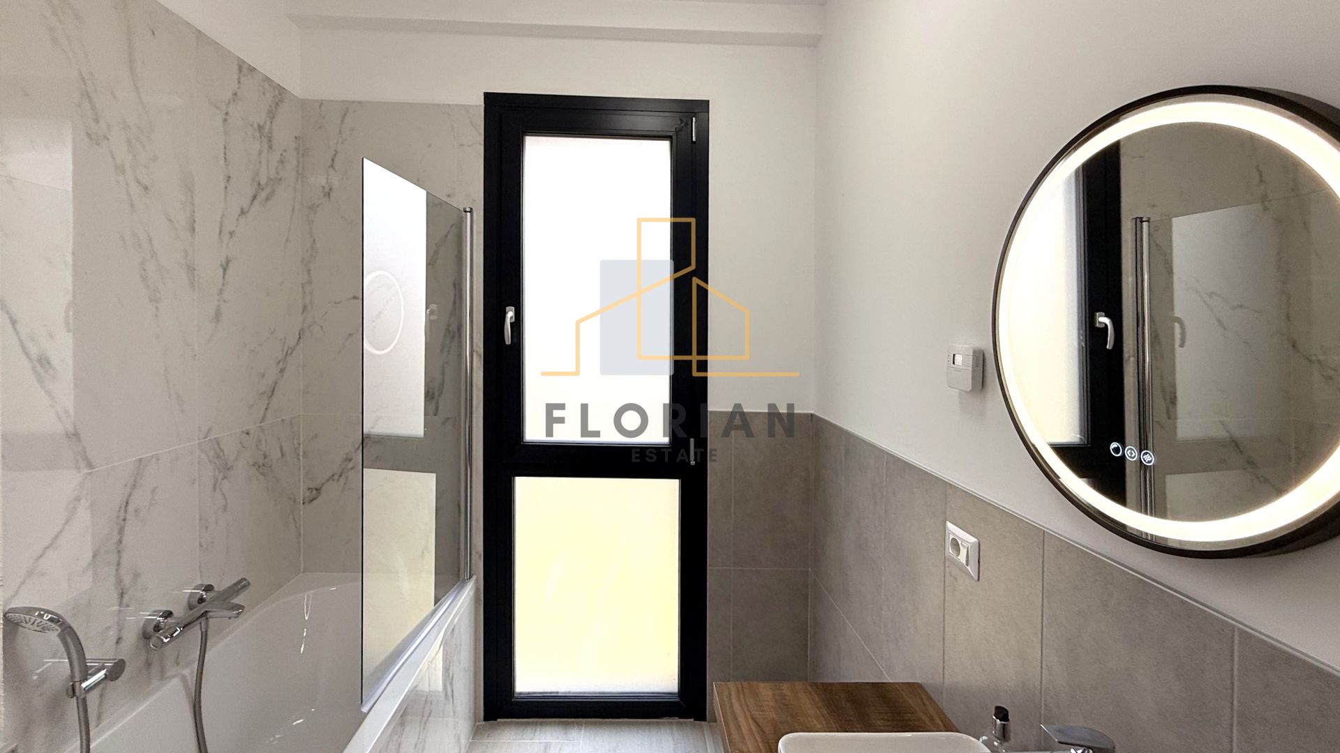 Apartament cu 2 camere, Ring, Torontalului, parcare inclusa - Poză 3